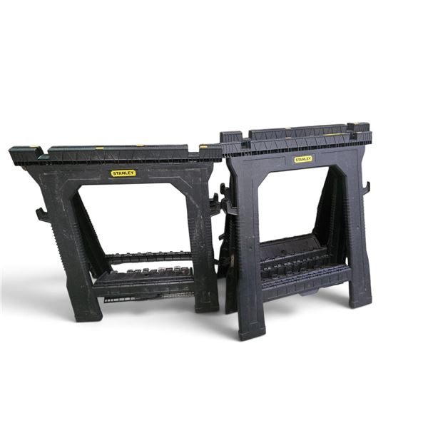 x3 Stanley plastic saw horses