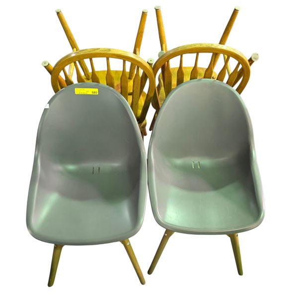 Group of chairs - Grey resin & wood