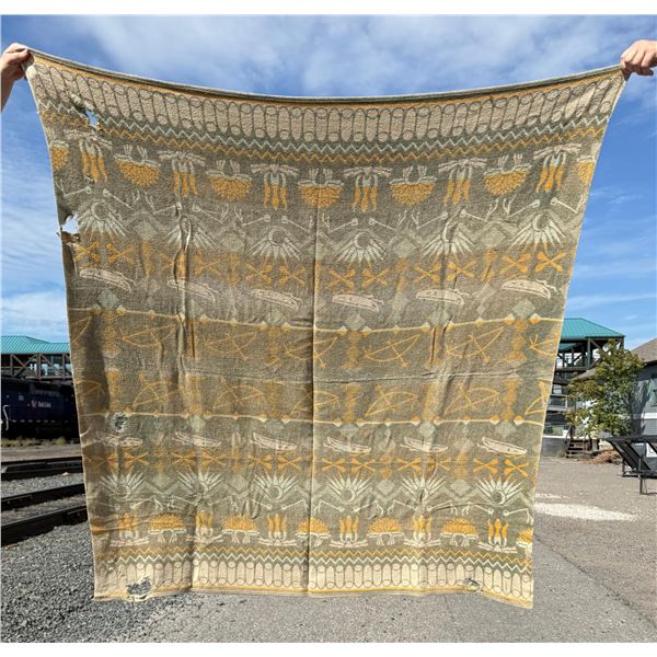 Beacon Mills Native American Pattern Camp Blanket