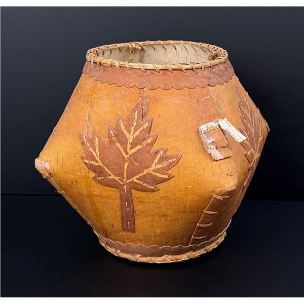 Ojibwe Native American Birch Bark Basket