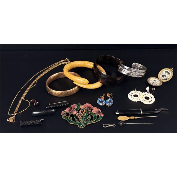 Collection of Victorian Costume Jewelry