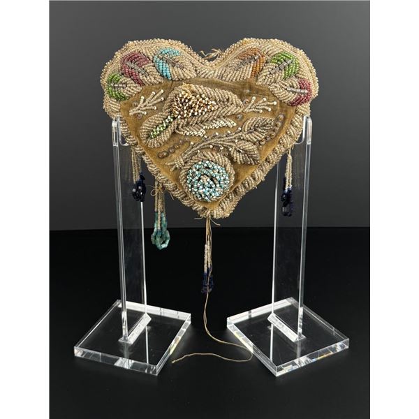 Iroquois Indian Beaded Whimsy Pin Cushion