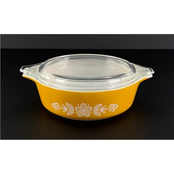 Pyrex Butterfly Gold 471 Casserole Dish