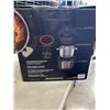 Image 4 : INSTANT POT PRO PLUS WIFI 10-IN-1 6QT PRESSURE COOKER - TESTED WORKING, RETAIL $325