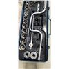 Image 3 : SOCKET WRENCH SET IN BLUE METAL CASE