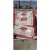 Image 2 : 200 VICTORIA BAY PREMIUM QUALITY CAN LINERS. 30" X 38" BAGS, AND TRAY OF LIFE BUOY WET WIPES