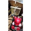 Image 3 : PACIFIC DESK SPEAKERS, CITIZEN CD PLAYER, VITAGE CLOCKS, MARIO FIGURINE