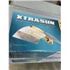 Image 3 : 2 XTRASUN ALUMINUM WING REFLECTORS