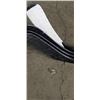 Image 3 : 4 RIGHT HANDED HOCKEY STICKS