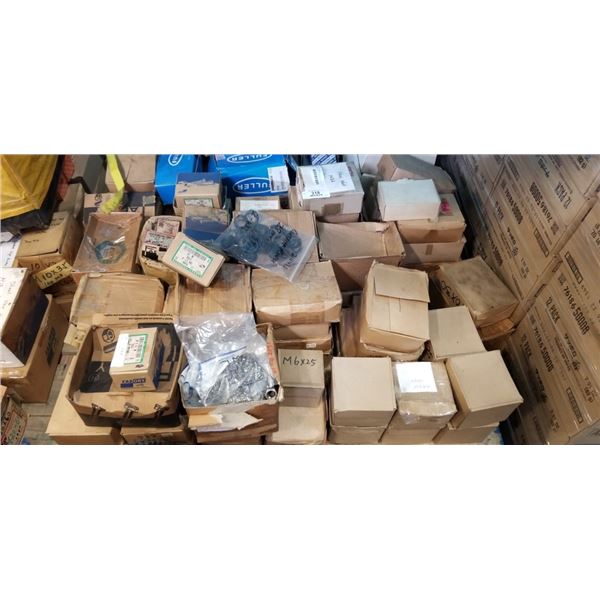 MASSIVE LOT OF METRIC NUTS, BOLTS AND HARDWARE, ALL NEW, MOSTLY BLACK STEEL
