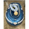 Image 1 : CLUB 300 INFLATABLE RAFT WITH PADDLE