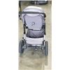 Image 3 : GRAY & SILVER BABY STROLLER