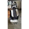 Image 1 : 2 WHEEL SHOPPING DOLLY