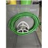 Image 3 : METAL PATIO GLIDER LOVESEAT, GARDEN HOSE WITH SPRAYER AND HOSE HANGER