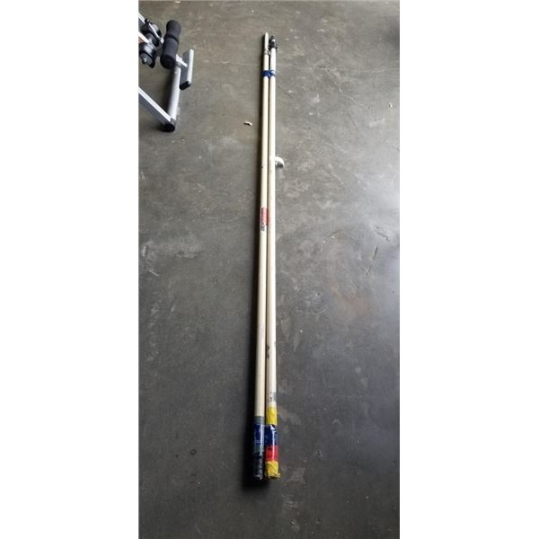2 EXTENSIONS POLE