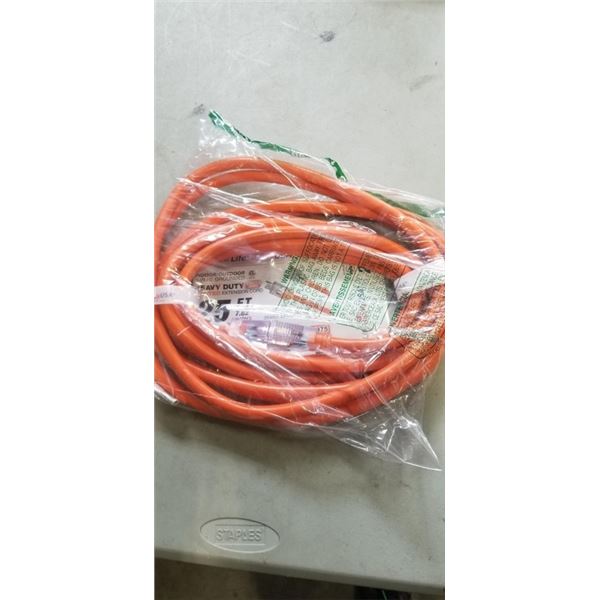 HEAVY DUTY 25 FT LIGHTED ORANGE EXTENSION CORD. 10AWG/3C