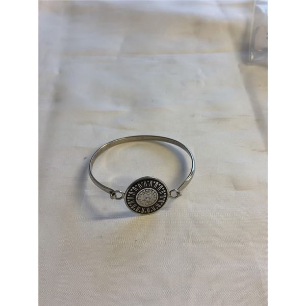 STERLING SILVER HINGE BANGLE