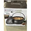 Image 1 : DENMARK TOOLS FOR COOKS 6 QT PRE-SEASONED CAST IRON BEAN POT