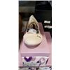 Image 2 : 5 PAIRS OF LADIES SHOES