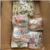 Image 1 : NEW SKELETON HALLOWEEN FIGURES AND HALLOWEEN ITEMS