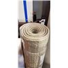 Image 3 : AREA CARPET. 5' X 7'. BEIGE