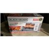Image 2 : BLACK AND DECKER 4-SLICE AIR FRY TOASTER OVEN - TESTED WORKING, RETAIL $179