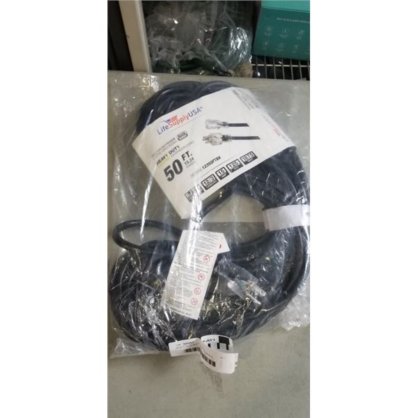 HEAVY DUTY 50 FT LIGHTED BLACK EXTENSION CORD. 12AWG/3C