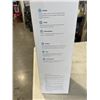 Image 3 : LARQ PUREVIS 2 1L SELF CLEANING STAINLESS STEEL WATER BOTTLE W/ SMART SENSOR, RETAIL $157