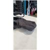 Image 3 : DIRTBUSTER VACUUM CLEANER. WORKING