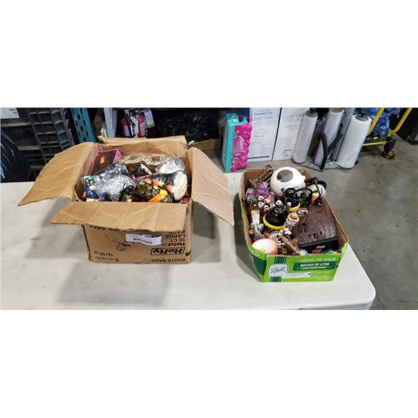 2 BOXES HALLOWEEN DECORATIONS