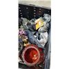 Image 2 : CRATE OF HALLOWEEN DECORATIONS