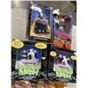 Image 2 : 8 VINTAGE HALLOWEEN FIGURES IN BOXES