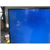 Image 3 : SAMSUNG 43" TV. MODEL UN43TU800F. WORKING. HAS SOME SCRATCHES ON SCREEN