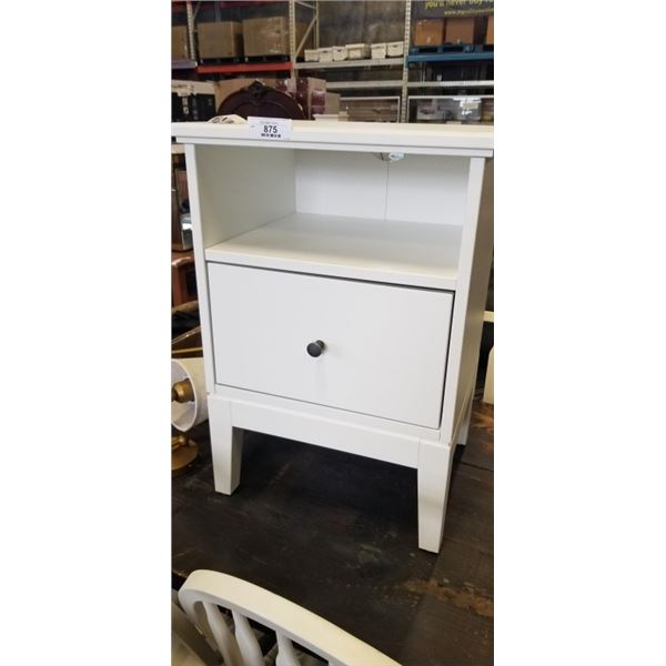 SINGLE DRAWER WHITE NIGHTSTAND