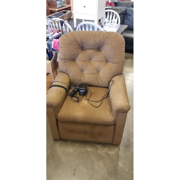LAZY BOY ELECTRIC LIFT CHAIR, WORKING