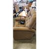 Image 3 : LAZY BOY ELECTRIC LIFT CHAIR, WORKING