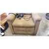 Image 4 : LAZY BOY ELECTRIC LIFT CHAIR, WORKING