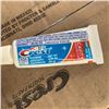 Image 2 : BOX OF 72 NEW SAMPLE SIZE KIDS CREST TOOTHPASTE