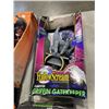 Image 2 : 10 VINTAGE HALLOWEEN FIGURES IN BOXES