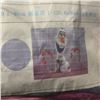 Image 6 : LOT OF LARGE PARTY TABLE COVERINGS AND CYLINDER COVERINGS BARBIE AND FROZEN
