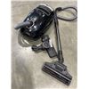 Image 4 : MIELE COMPLETE C3 CARPET AND PET POWER LINE CANISTER VACUUM WORKING RETAIL $849