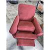 Image 2 : RED FABRIC PUSH BACK RECLINER