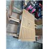Image 2 : 4 OUTDOOR TEAK CHAIRS AND OUTDOOR TABLE