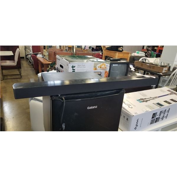 SAMSUNG B550F 2.1 CHANNEL SOUND BAR - TESTED WORKING, RETAIL $179