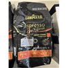 Image 3 : 2 BAGS LAVAZZA ESPRESSO BARISTA GRAN CREMA MEDIUM ROAST, AND 2 PACKS CAFFE D'VITA PREMIUM INSTANT CO