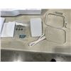 Image 2 : BROTHER SE700 SEWING MACHINE