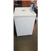 Image 3 : WHITE APARTMENT SIZE DEEP FREEZER, WORKING