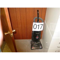 BISSELL VACUUM CLEANER
