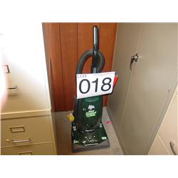 DIRT DEVIL VACUUM CLEANER