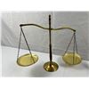 Image 4 : Justice Scales